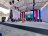 Escenario donde se encuentra autoridades de gobierno y presentaciones artísticas
