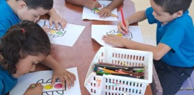 Estudiantes aprenden de autocuido 