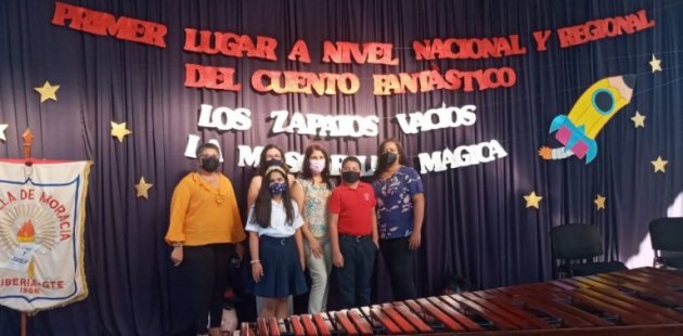 estudiantes ganan concurso de mi cuento fantástico 