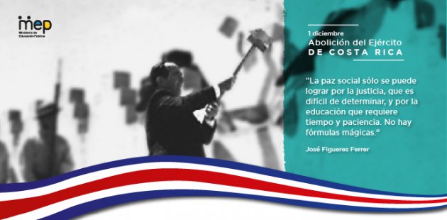 Se ilustra la foto de José Figueres Ferrer dando mazazo al antiguoCuartelBellavi