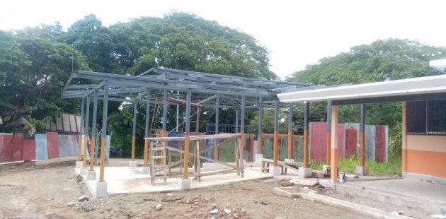 Centro educativo en construcción en la provincia de Puntarenas.