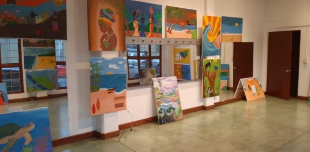 Imágenes de diferentes cuadros de pinturas.