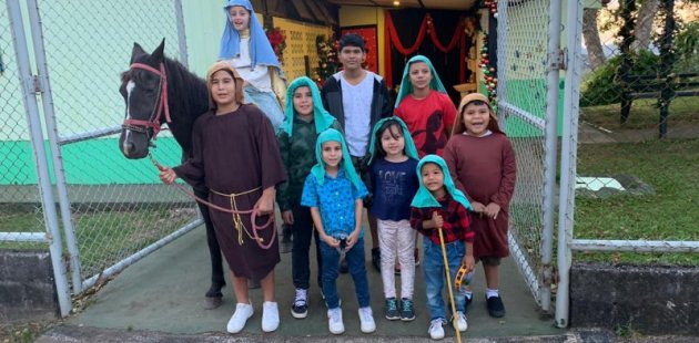 Escuela enciende la luz de la esperanza en la comunidad