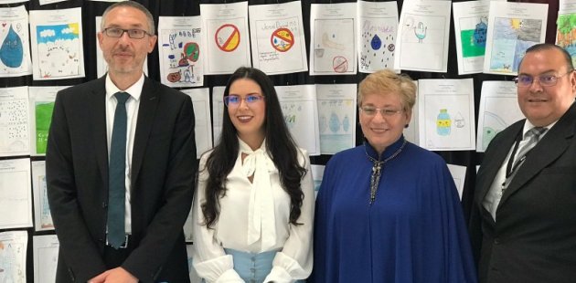Ministra de Educación, Anna Katharina Müller y Maria Gabriela Vallejo gerente ge