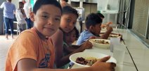 Estudiantes de la escuela La Rita de Pococí