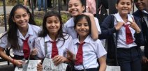 Estudiantes participando del programa "Erase una vez"