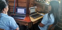 Estudiantes practican con videos grabados por ellos mismos 