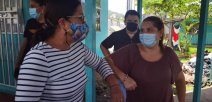 Ministra de Educación visita zona de Turrialba