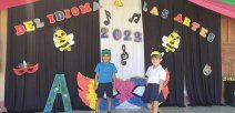 Estudiantes participando Festival 