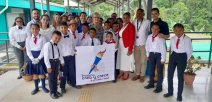 Estudiantes del territorio indígena cabécar celebran la llegada del mes patrio 
