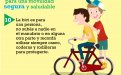 Dos niños en una bicicleta